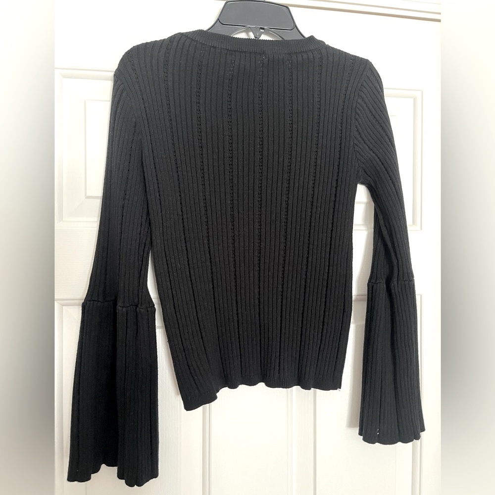 Japan knit sweater beautiful bell sleeves
